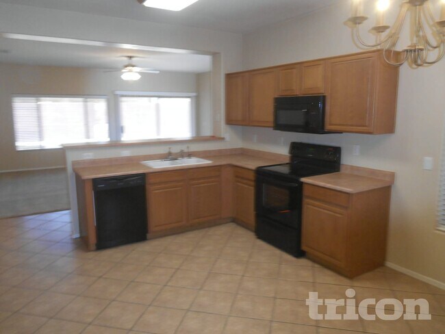 Foto del edificio - 5334 W Grove St