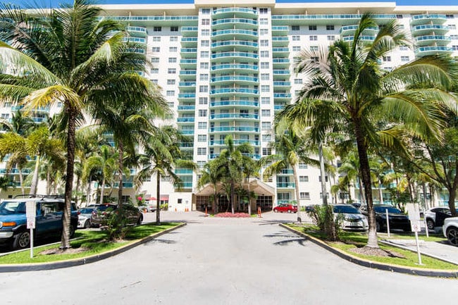 Building Photo - 19390 Collins Ave