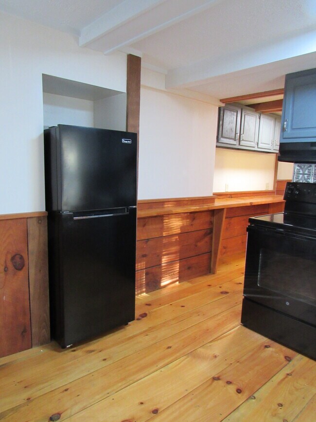 Foto del edificio - 1009 Cross St