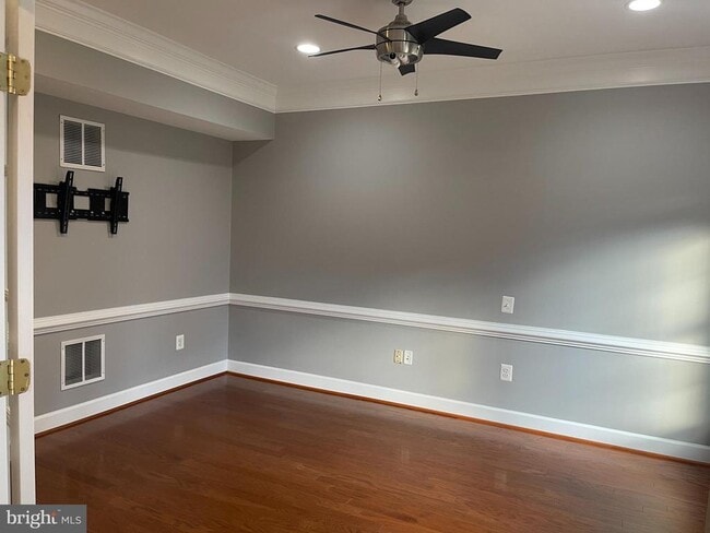 Building Photo - 12915 Ethel Rose Way