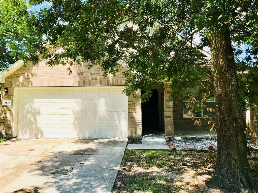 8015 Pinewood Crest Ln, Humble, TX 77346 House Rental in Humble, TX