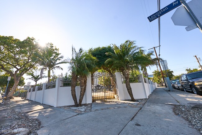 Building Photo - 6 br, 3 bath House - 5801 Lexington Avenue