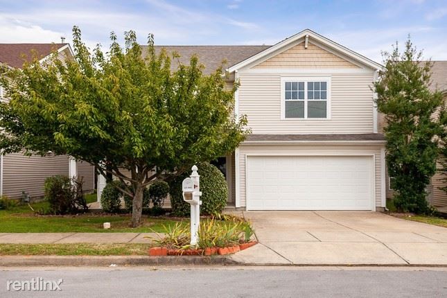 Foto principal - 4 br, 2 bath House - 249 Maxwell Pl