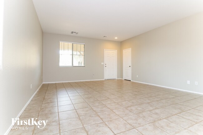 Foto del edificio - 7227 West Saint Charles Avenue