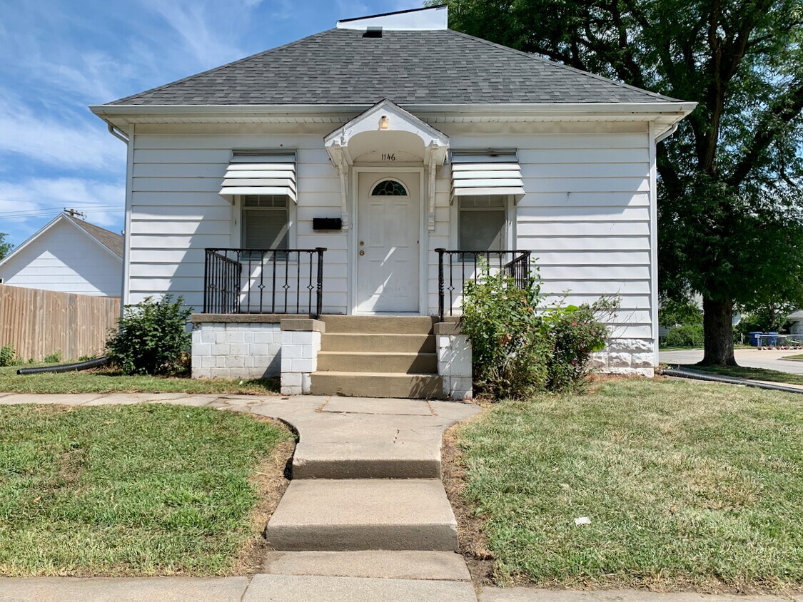 1146 New Hampshire St, Lincoln, NE 68508 House Rental in Lincoln, NE
