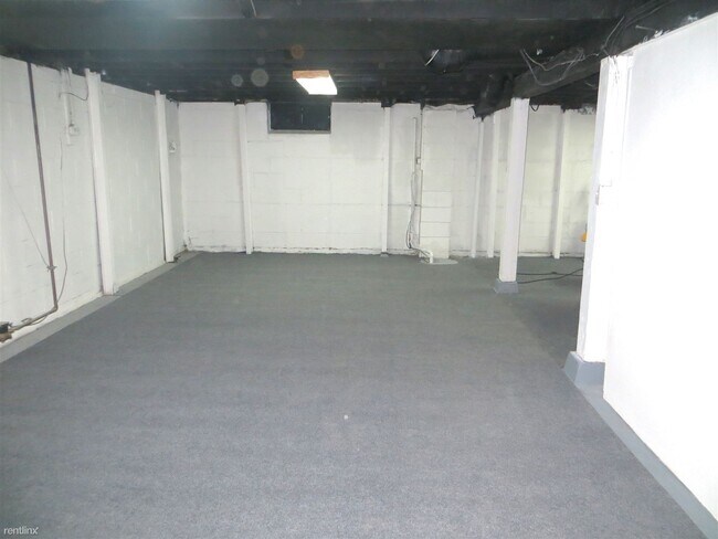Foto del edificio - 4 br, 3 bath House - 7305 SW 12th St  3 bath