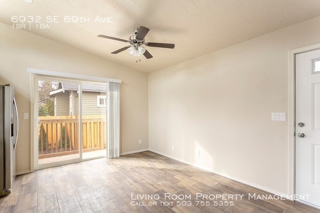 Building Photo - 6932 SE 69th Ave