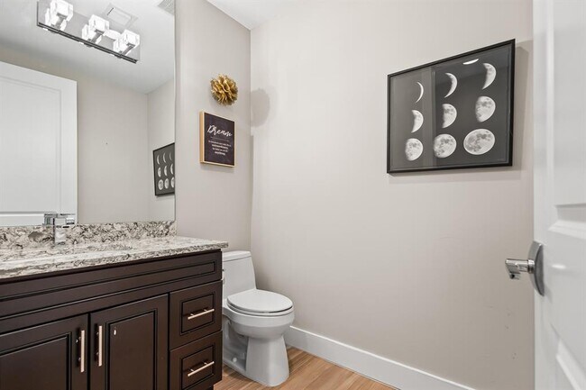 Foto del edificio - 619 SW 17th St
