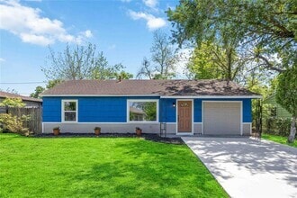 Building Photo - 5206 Willow Glen Dr