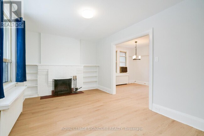 Photo du bâtiment - 27 Hillsboro Ave