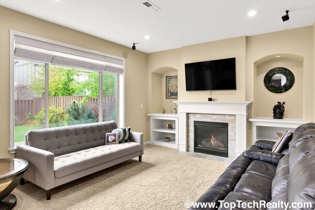 Building Photo - Charming Home in Arbor Oaks Community! 3 B...