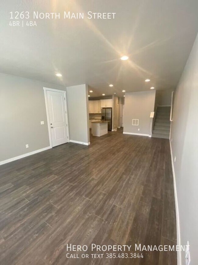 Building Photo - Gorgeous Bountiful Townhomes!!!