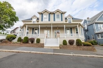 Building Photo - 214 Bradstreet Ave