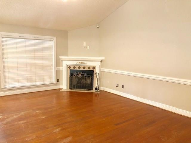 Foto del edificio - 730 Steelwood Ct