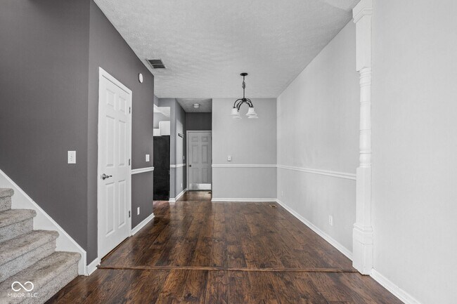Foto del edificio - 218 Heritage Ln