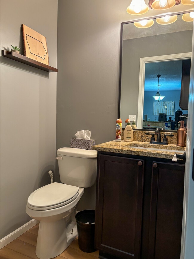 Building Photo - 1030 68th St