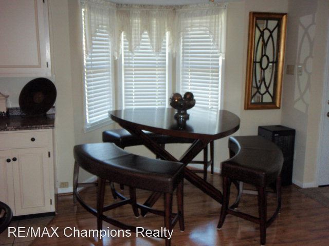 Foto del edificio - 3 br, 2 bath House - 946 Elysium Drive