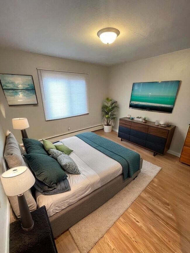 Foto del edificio - Available Now! - 1 Bed 1 Bath Apartment