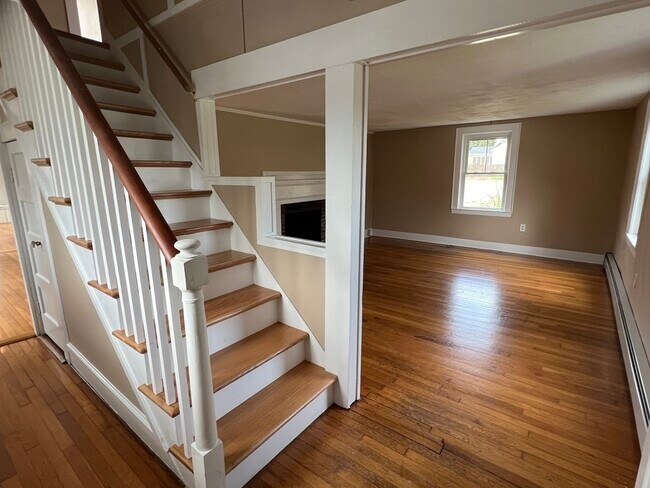 Foto del edificio - 170 Hayden Rowe St