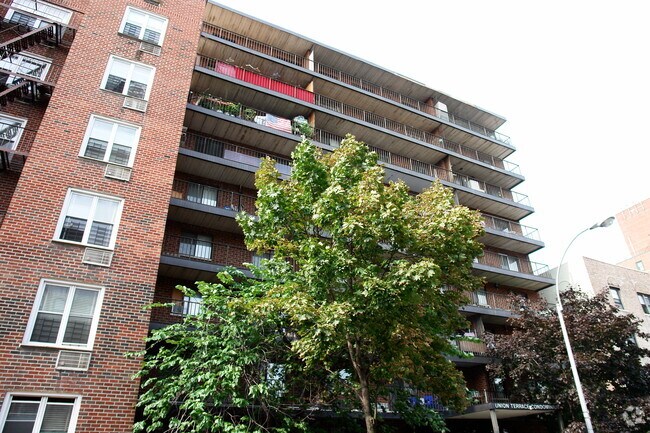 Foto del edificio - 42-36 UNION STREET