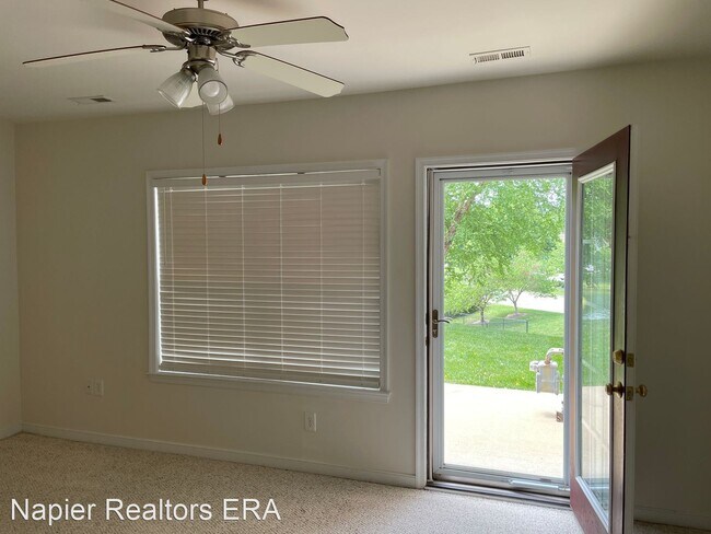 Building Photo - 3 br, 2.5 bath House - 4034 Trisha Trail