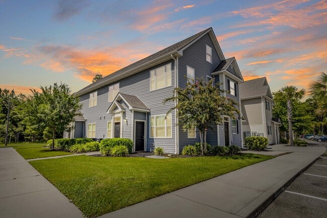Building Photo - Basswood Landing Apartments
