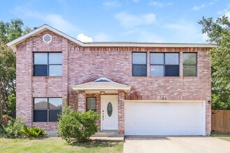 Building Photo - 1232 Dexford Dr