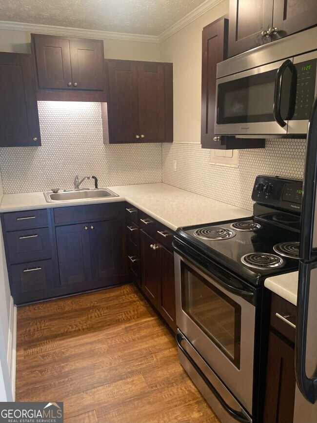 Foto del edificio - 639 Reese St