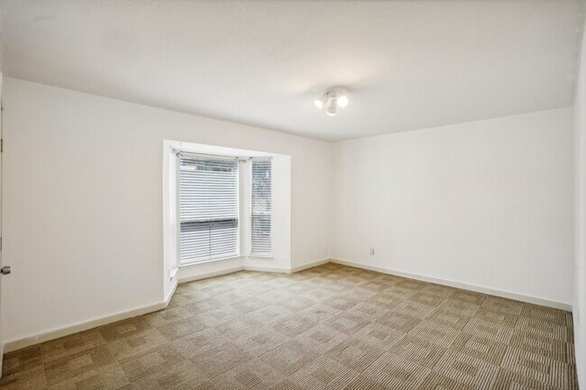 Foto del edificio - 4641 Wild Indigo St