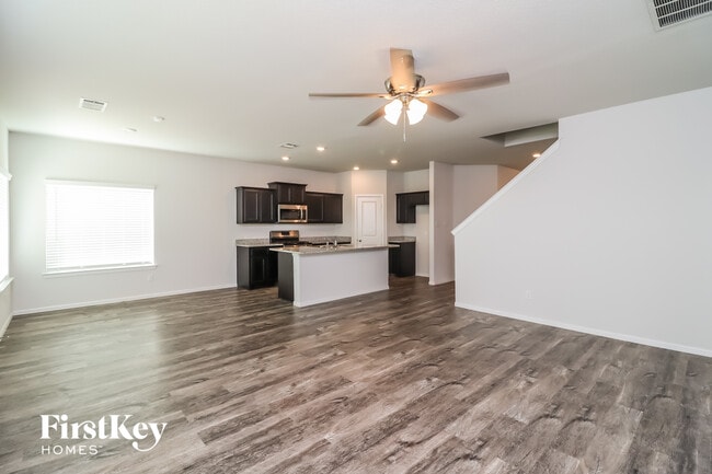 Foto del edificio - 4701 Feltleaf Ave