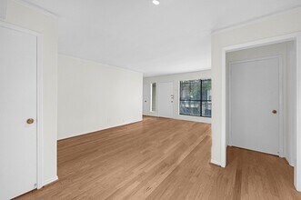 Building Photo - 800 Post Oak Blvd