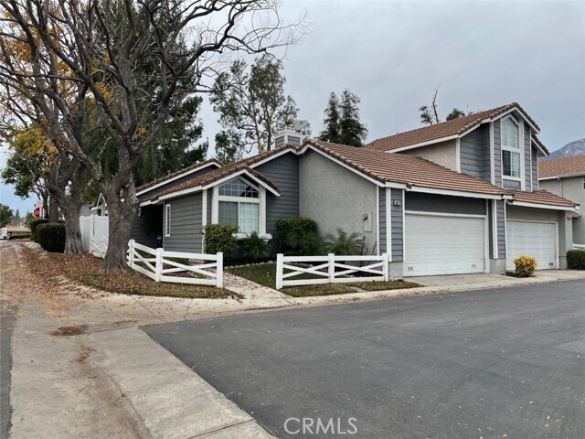 Foto principal - 6670 Brighton Pl
