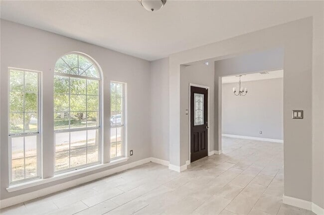 Building Photo - 1420 Quicksilver Cir