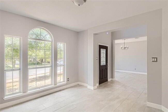 Foto del edificio - 1420 Quicksilver Cir