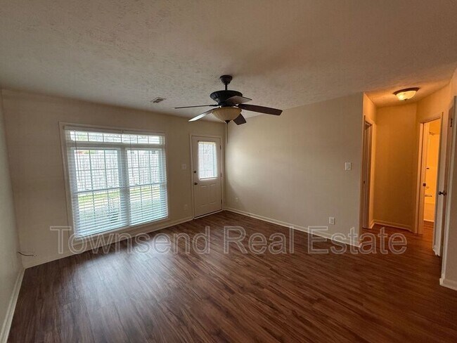 Foto del edificio - 2752 Helaman Ct
