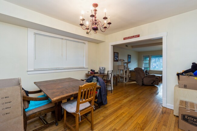 Building Photo - 4115 N Odell Ave