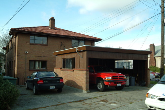Foto del edificio - 1749 S Horton St