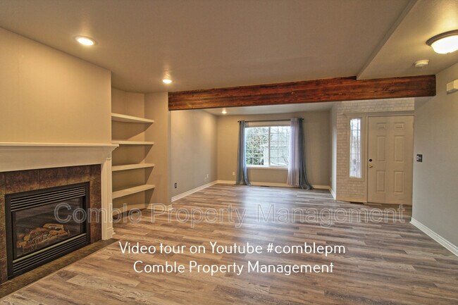 Building Photo - 14822 1st Ave NE