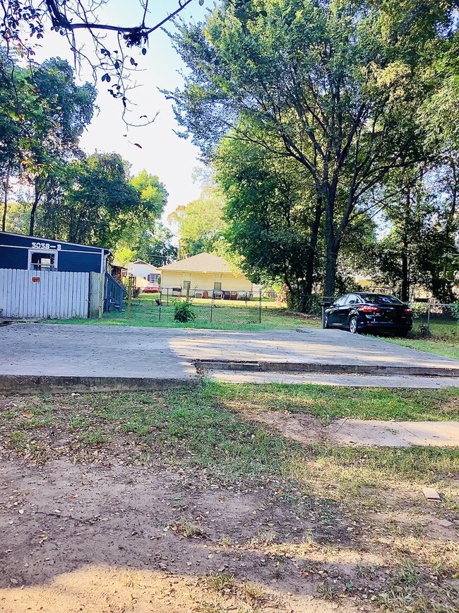 Building Photo - Section8 Housing