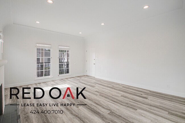 Building Photo - 330 N Genesee Ave