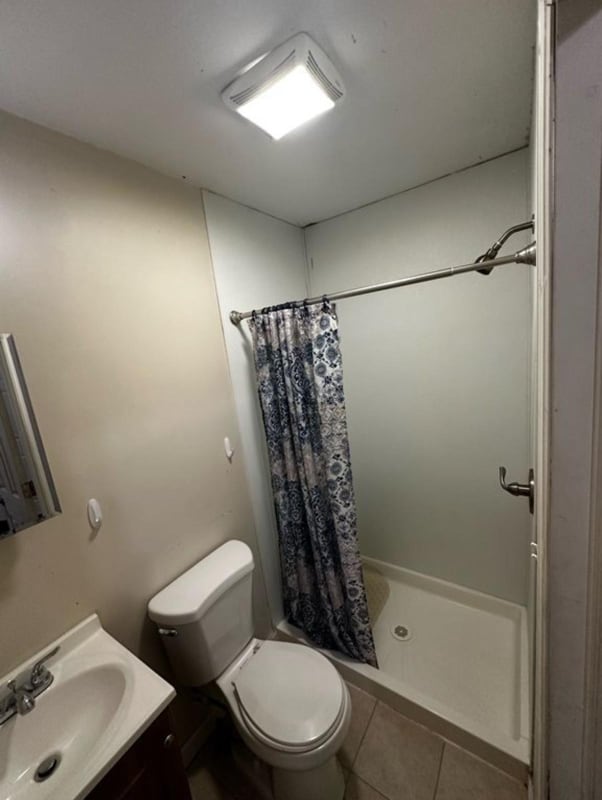 Foto del edificio - 77 Orient Ave