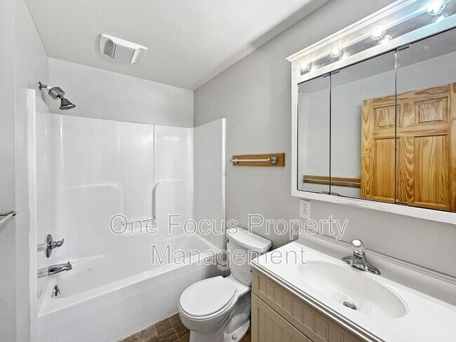 Foto del edificio - 1239 Sherman St
