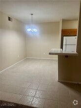 Building Photo - 1830 N Buffalo Dr