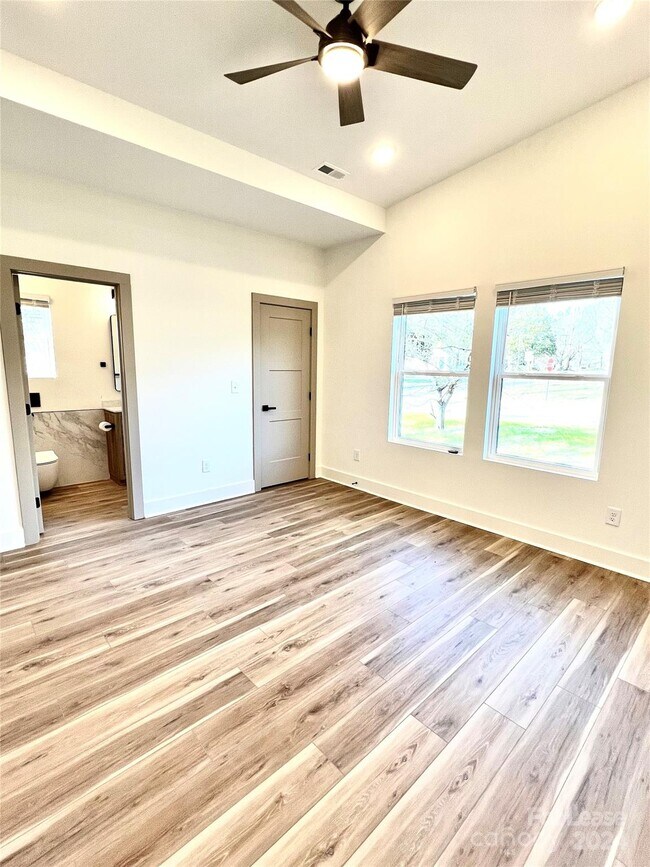 Foto del edificio - 299 Gurley Dr NW