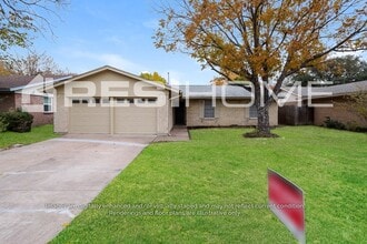 Building Photo - 418 W Ferndale Ln