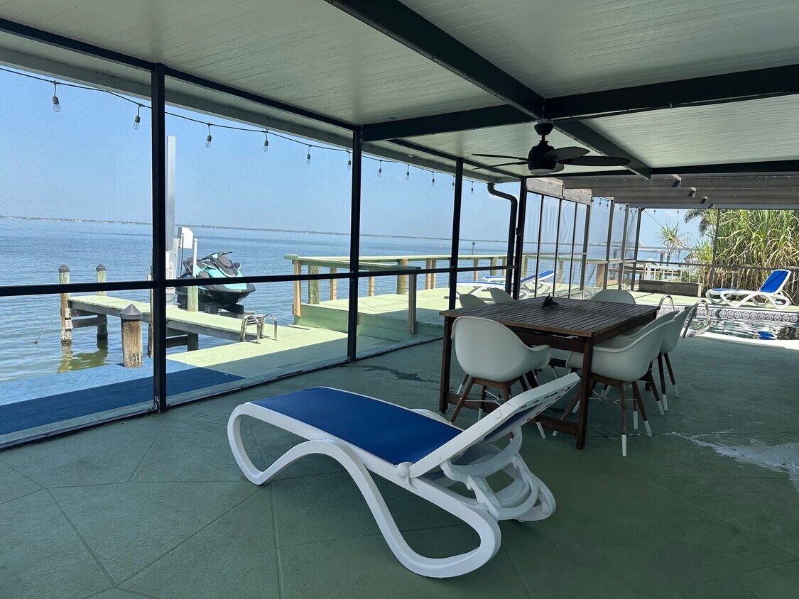 Foto principal - 498 Brightwaters Dr