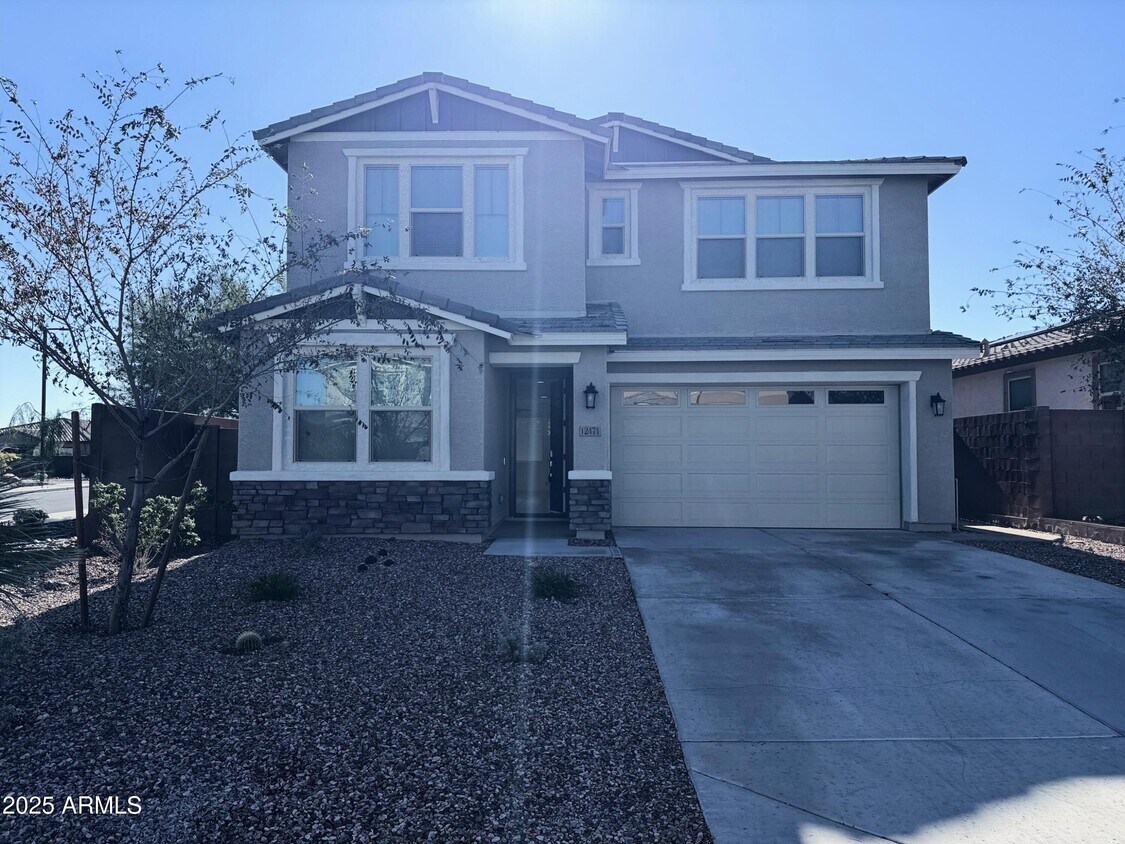 Foto principal - 12471 W Forest Pleasant Pl