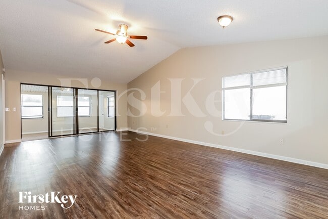 Foto del edificio - 4030 Cypress Landing E