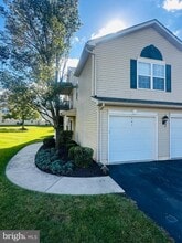 Building Photo - 141 Oriole Ct