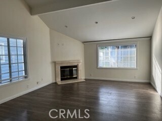 Foto del edificio - 26131 Frampton Ave